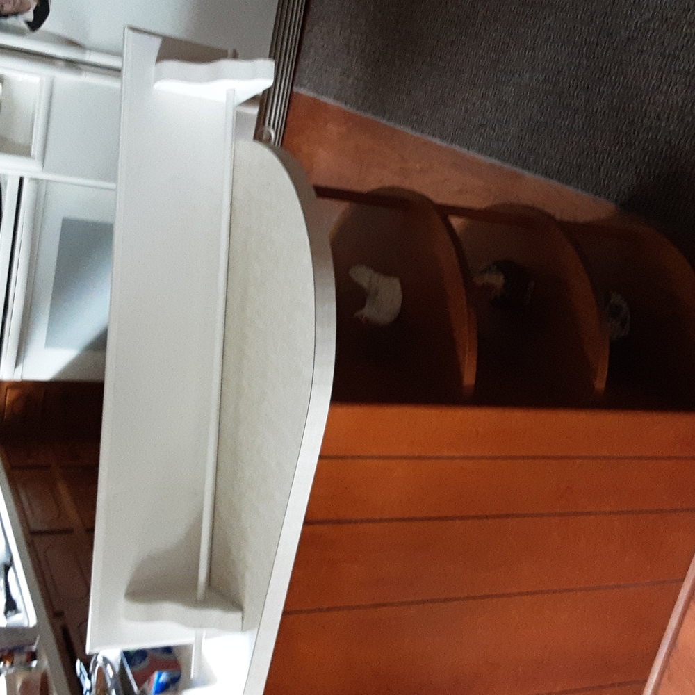 Shelf